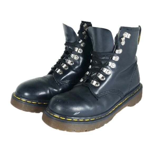 Dr. Martens Women's Vtg 8217 Uk6 US8 Black Leather Lace Up Combat Boots England - Picture 1 of 16